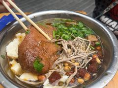 -老五鸡丝豆花面粉(瑞金北路68号院店)