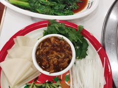 -九妹农家大铁锅东北菜(江湾店)