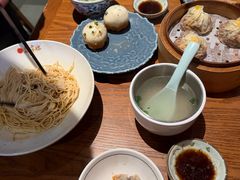 -鑫震源·苏式大虾生煎(山塘街店)
