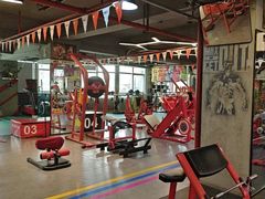 -KingBull私教健身&格斗订制(龙井商业中心店)