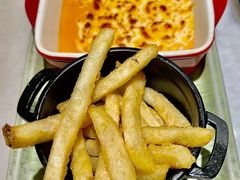 半溶芝士配滋味脆薯條-意乐餐厅(海富商场店)