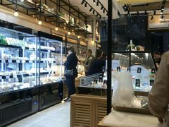 -罗森尼娜(德思勤店)