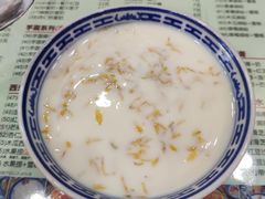 -赵记传承特色牛奶甜品(泉城广场店)