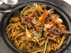 黑椒牛柳丝啫意面-简荟厨·西式简餐(花都雅乐城店)