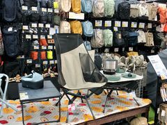 -迪卡侬(越秀公园店)