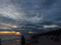 -三亚湾海居铂尔曼度假酒店