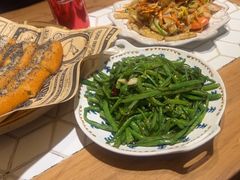-十面欢腾·海鲜面·台式Bistro(长乐路店)