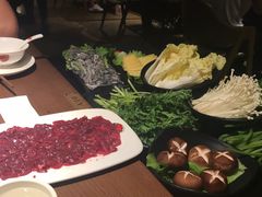 爽口嫩肉-牛焱·贵州黄牛肉火锅(城西银泰店)