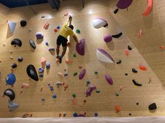 -Upper Climbing Gym 攀岩(华侨城店)