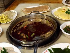 -蜀滋香鲜鱼美蛙火锅(339店)