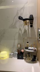 -香港倾城国际·美容美体中心