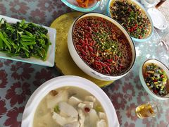 -源泉冷水鱼庄(小鱼洞店)