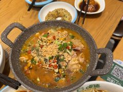 -呷佬·长沙手工米粉(金沙江路店)