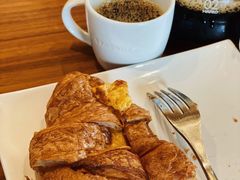 火腿芝士可颂-星巴克臻选(惠州华贸天地1楼店)