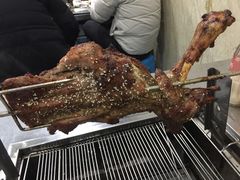 烤羊腿-内蒙古海拉尔烤羊腿·烤全羊·烧烤