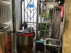 自助取餐区-陈氏老字号十三小炸炸店