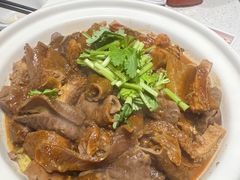 牛杂煲-肥仔文澳门猪骨煲(南京西路店)