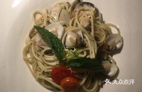 White Wine Herb Pasta
