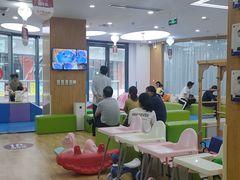 -澳洲袋鼠早教(金辉环球广场店)