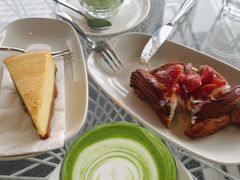 -Takapuna Beach Cafe