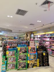 -孩子王(静安大融城店)