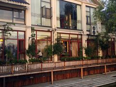 -东湖食堂·湖景餐厅•会议