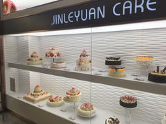 面包甜点陈列柜-津乐园(芥园道店)