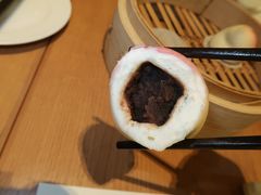 豆沙小寿桃-鼎泰丰(德基广场店)