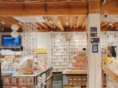 -猫的天空之城概念书店(丽江古城饮玉巷店)