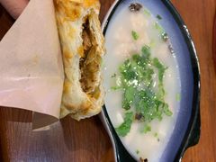 -香香渔鱼肉夹馍(荣民龙首广场店)