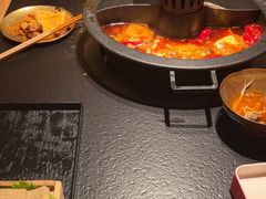 -晓宇重庆火锅(西安荟聚店)