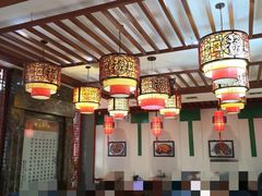 大堂-石头门坎