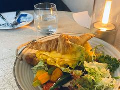 火腿滑蛋可颂全餐-玲婧胡同·生日蛋糕·餐厅(嘉里城店)