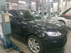 -上海伟杰·捷豹路虎4S店(闵行店)