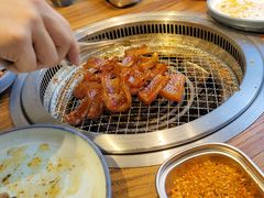 -明洞阿姨·韩式酱蟹烤肉·创意料理(三元桥店)