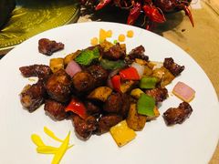 鲜菌黑椒牛仔粒-宋庄魁元艺术餐厅