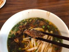 -矮子粉店1985·长沙米粉(湘春路店)