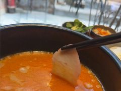 -银米·云南传统过桥米线(双廊黑金冠店)
