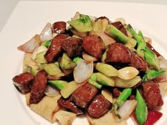 牛仔粒兰度杏鲍菇-申粤轩酒楼·三十年粤菜经典(丁香花园店)