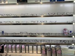 -视野联行眼镜·蔡司·尼康战略合作店(城西银泰店)