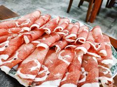 特色牛舌卷-和顺坊老北京铜火锅