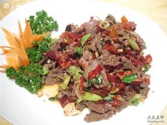 SDC小炒黄牛肉-湘爵士(王府井百货黄兴中路店)