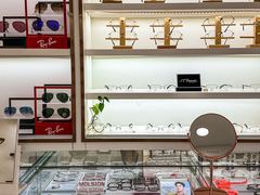 -翰佐蔡司小乐圆·依视路星趣控·暴龙眼镜折扣店