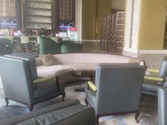 -李沧绿城喜来登酒店大堂吧
