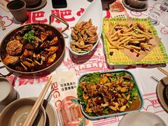 -肥肥虾庄·金牌油焖大虾(汉街SKP店)