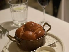 餐前面包黄油-壳里西餐厅Coquille Seafood Bistro(蒙自路店)