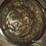 大人10元往返，小孩不要钱。我们自己走去的