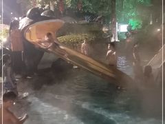 -森波拉火山温泉