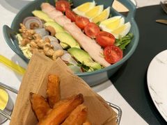 -ins森林童话餐厅coffee&bistro