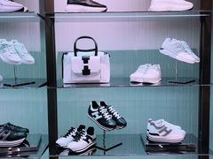 -HOGAN(久光百货店)